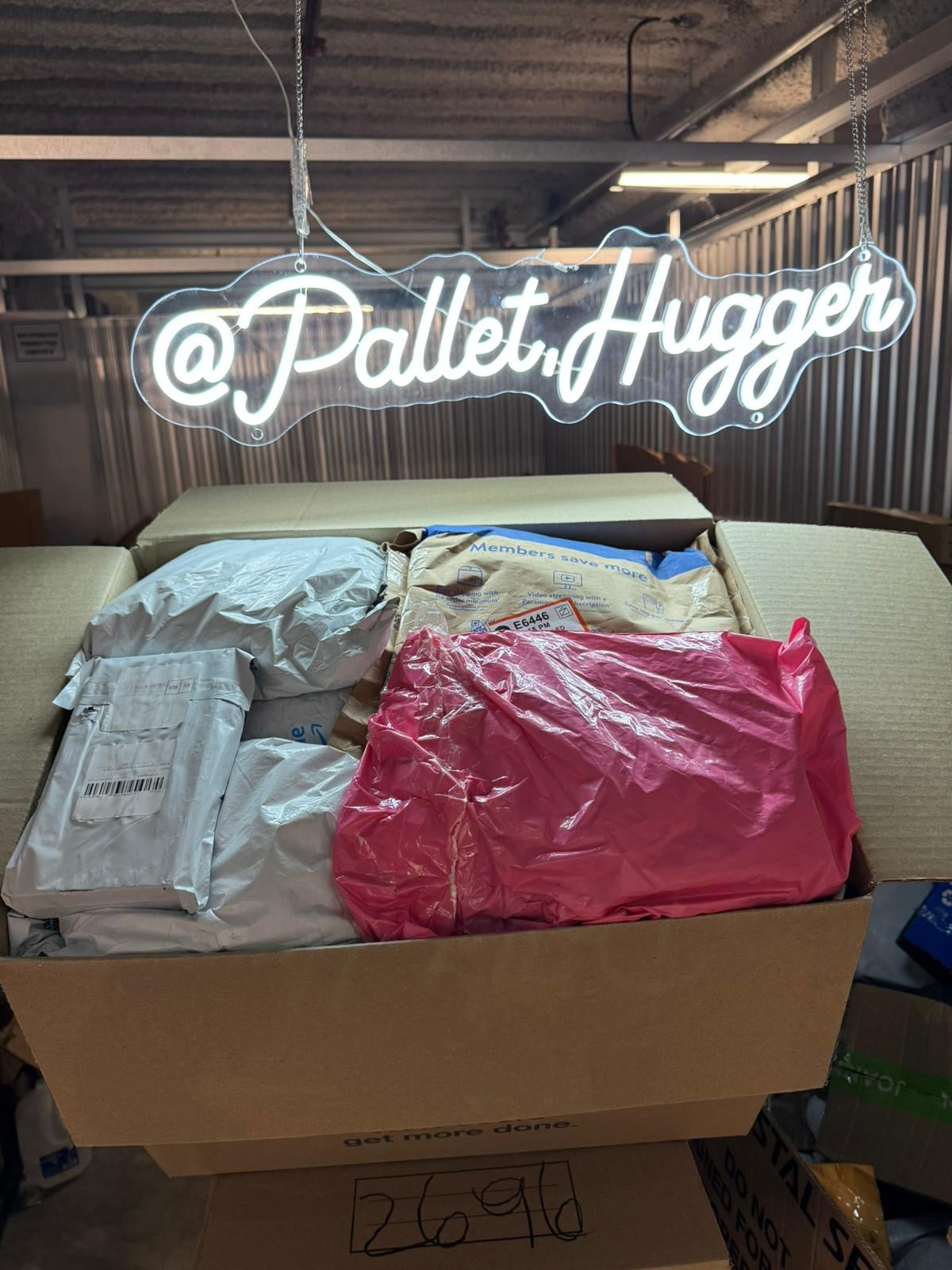 Pallet Hugger™ Classic Mystery Box